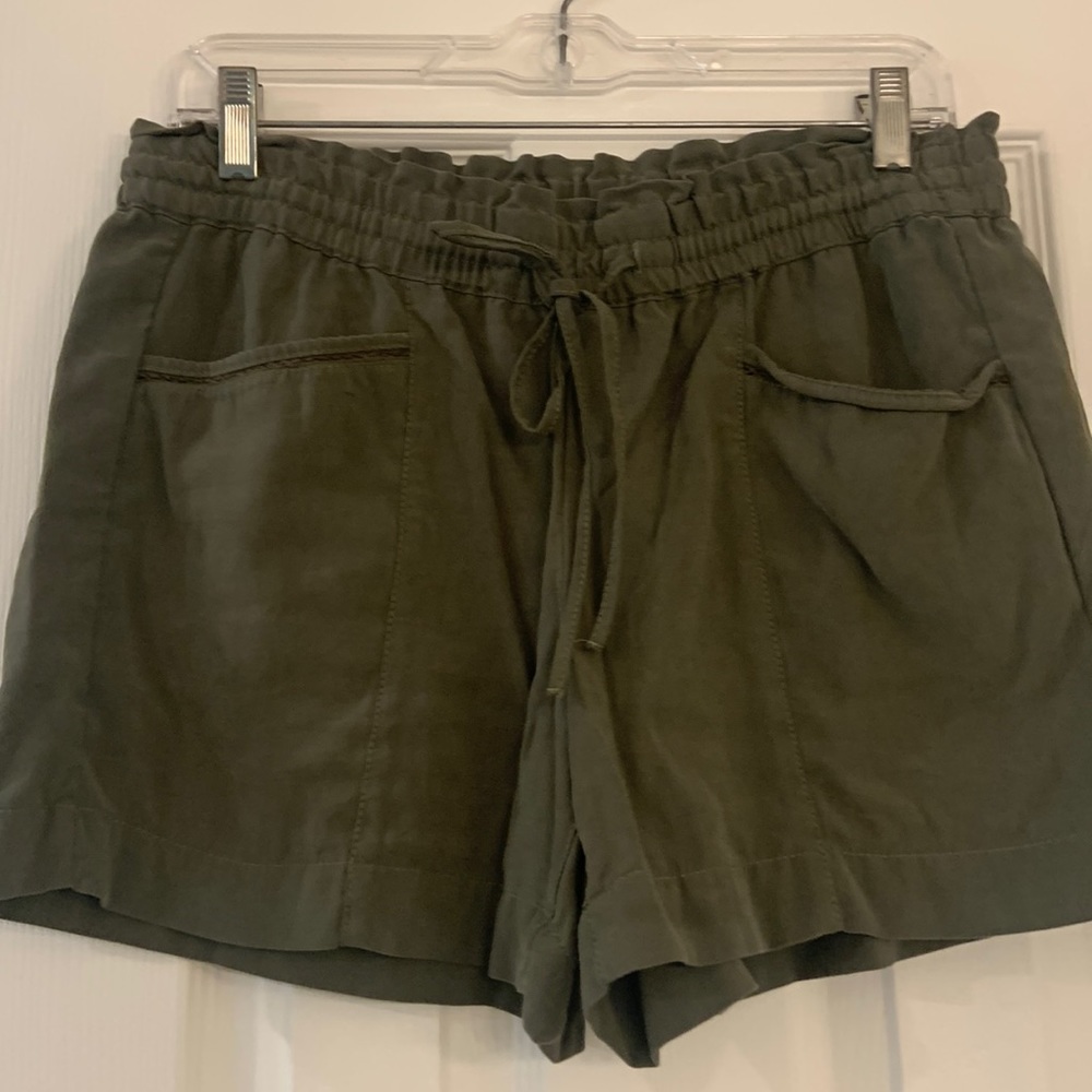 Loft Shorts
